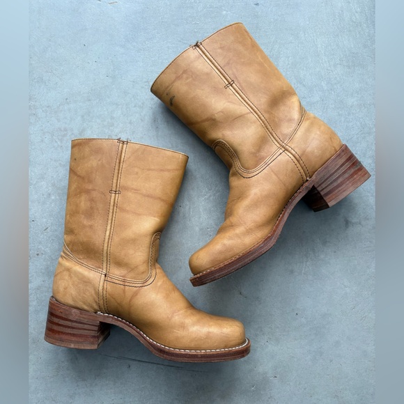 FRYE Campus 10L Short Boots In Banana Vintage - Picture 14 of 16